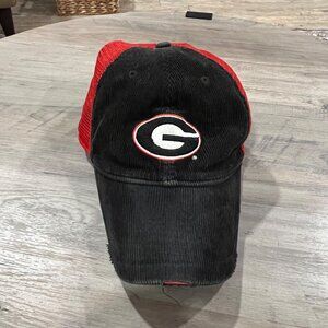 University Georgia Bulldogs Mesh Trucker Snapback Cap Corduroy Black Red Alumni
